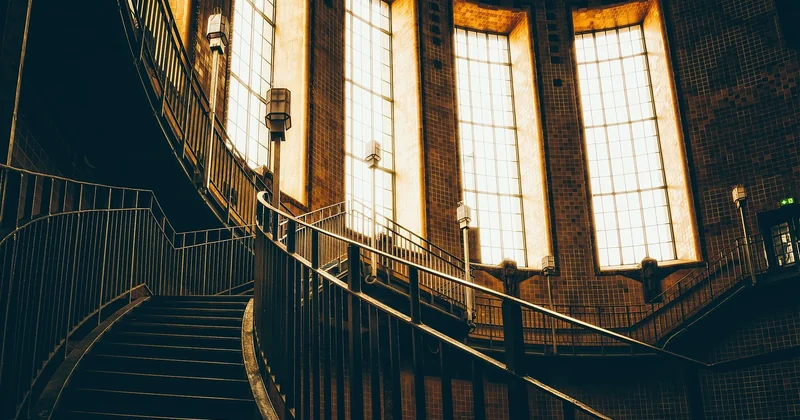 Prix d'un Stannah neuf selon le type d'escalier